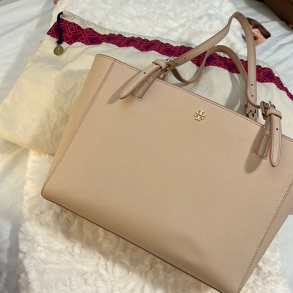 Tory Burch tote